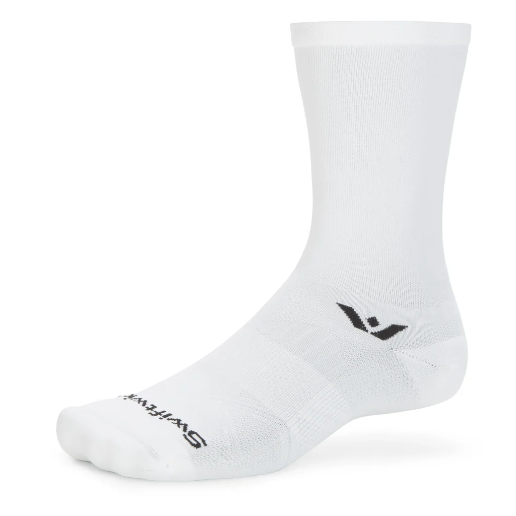 Swiftwick Aspire Crew White -urheilusukka